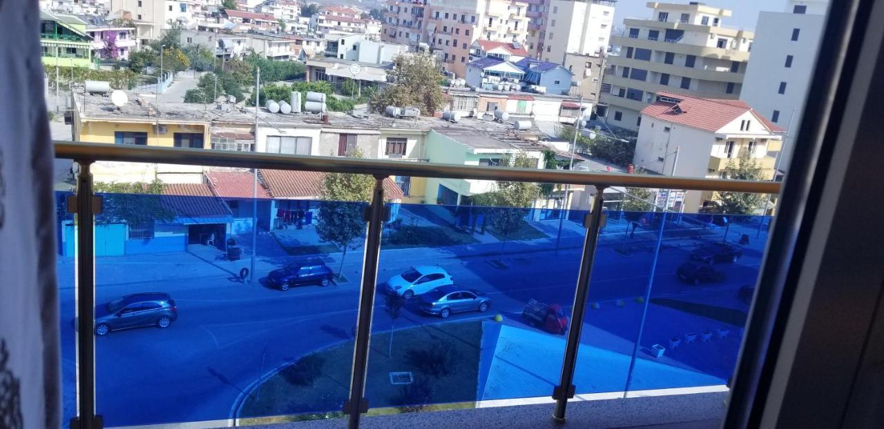 Hotel 3 Vellezerit Durres Bagian luar foto